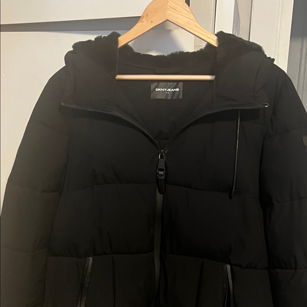 DKNY Women's Black Puffer Coat